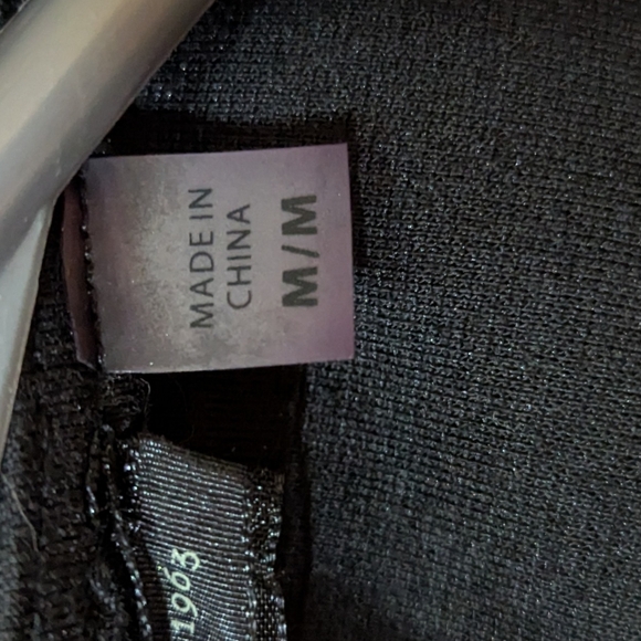 Dress - Picture 4 of 4